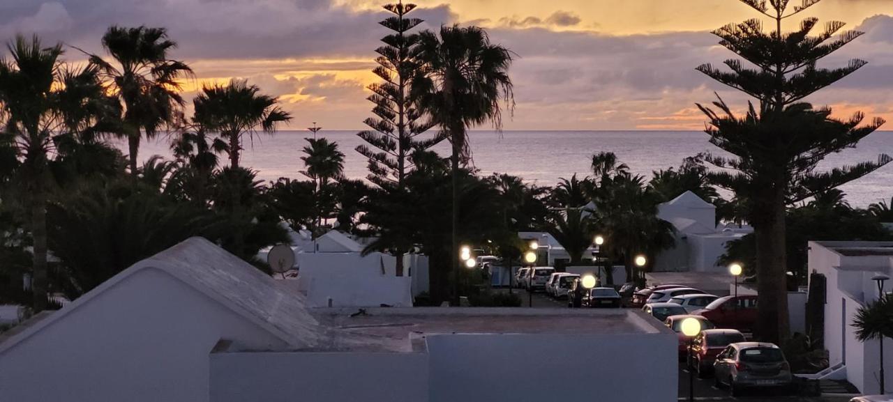Casahost Bastian Boutique II Seaview Apartment Costa Teguise Luaran gambar